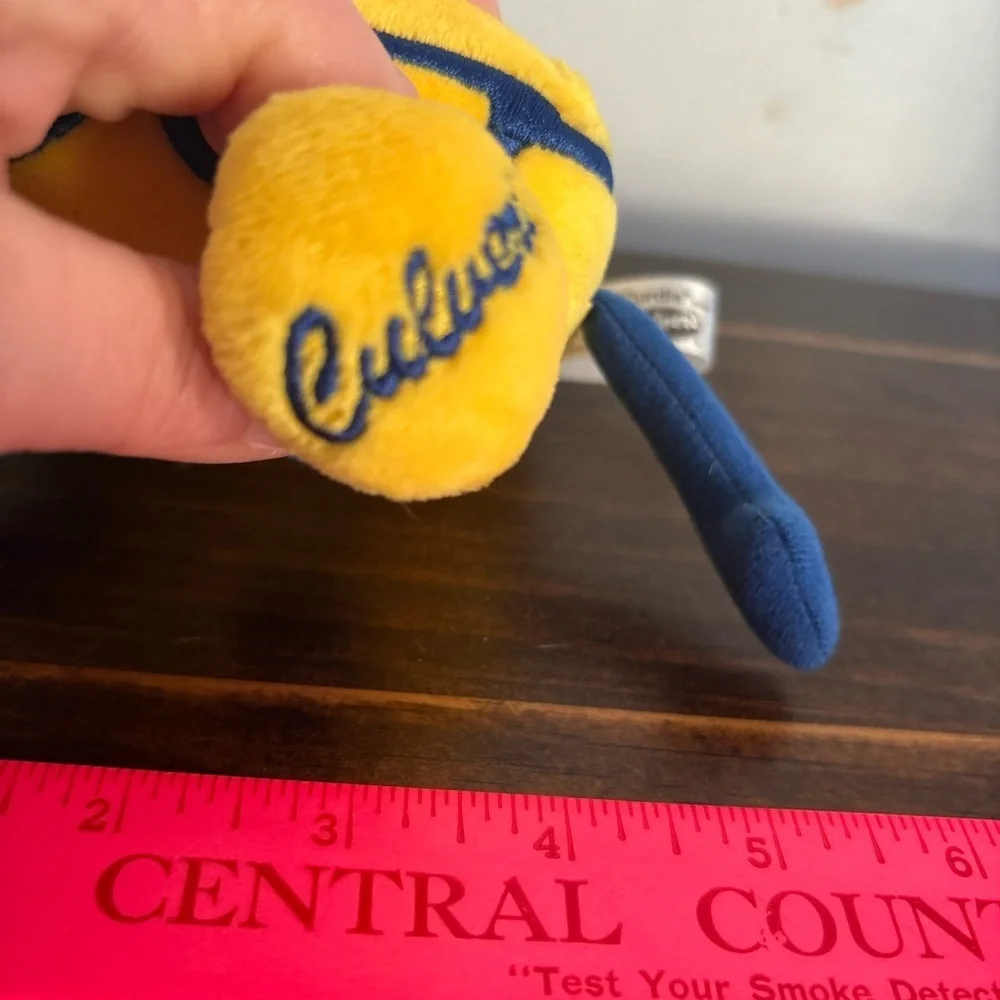 Culver’s GOLDIE and CURDIS small plush cheese curds promotional plush set of 2